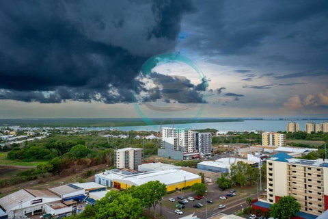 ZEN Pinnacle Penthouse (2) 3-BR Panoramic Retreat - Accommodation Guide 2