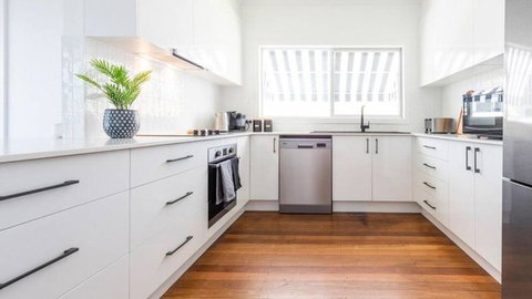 Zephyr - Accommodation Guide 2