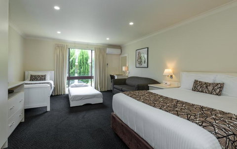 Zig Zag Motel & Apartments - Accommodation Asia 2