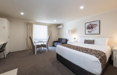 Zig Zag Motel & Apartments - Accommodation Asia 1