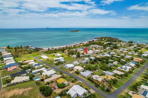 Zilzie Beach Apartment - Accommodation Guide 0