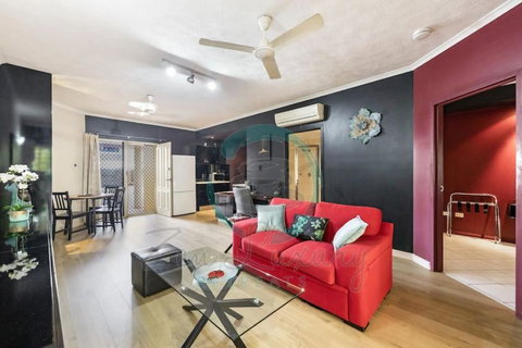 ZEN MARKETS - Boutique 1-BR Apt Near Parap Markets - Accommodation Asia 3