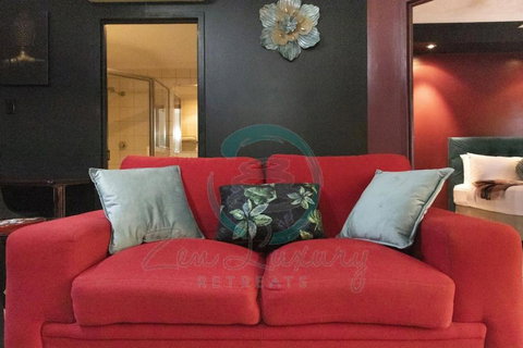 ZEN MARKETS - Boutique 1-BR Apt Near Parap Markets - Accommodation Asia 1