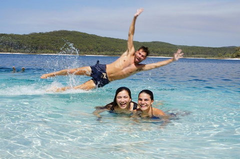 Pippies 3 Days 2 Nights Fraser Island Tour - Accommodation China 0