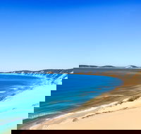 Kayak with Dolphins and 4WD Great Beach Drive Day Trip from Noosa - Accommodation China