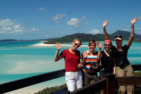 Whitehaven Beach Sailing And Snorkeling Cruise - Accommodation Asia 4