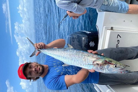 Full Day 9.5 Hour Offshore Fishing Charter - Accommodation Guide 2