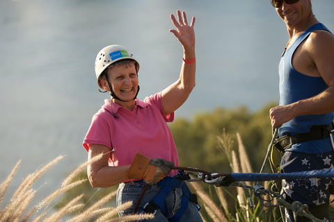 Abseiling The Kangaroo Point Cliffs In Brisbane - Accommodation Guide 2