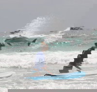 10-Day Surf Adventure from Sydney to Brisbane Including Coffs Harbour Byron Bay and Gold Coast - Accommodation China