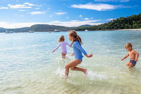 Whitehaven Beach Half-Day Cruises - Accommodation Asia 0