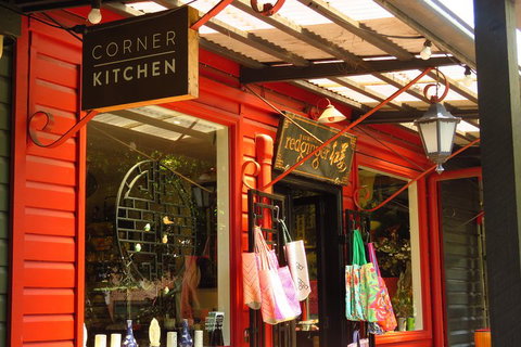 Beyond Byron Hinterland Tour - Accommodation Guide 1