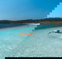 Lake McKenzie Full-Day Tour with Lunch from Hervey Bay - Accommodation Guide