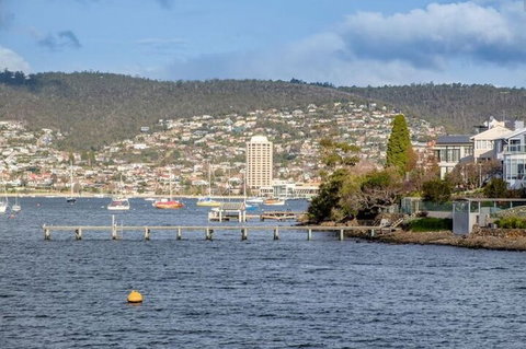 Derwent River Historic Harbour Cruise From Hobart - Accommodation Guide 5
