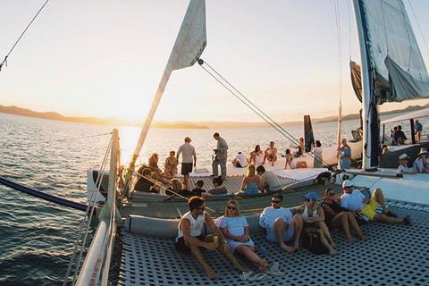 Sunset Sail In The Whitsundays - Accommodation Guide 3