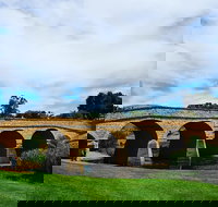 Tasmania 6 Day 'Tour in Circle' - Accommodation China