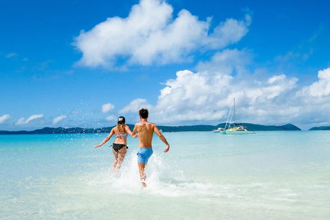 Whitehaven Beach And Hill Inlet Lookout Full-Day Snorkeling Cruise By High-Speed Catamaran - Accommodation Asia 4