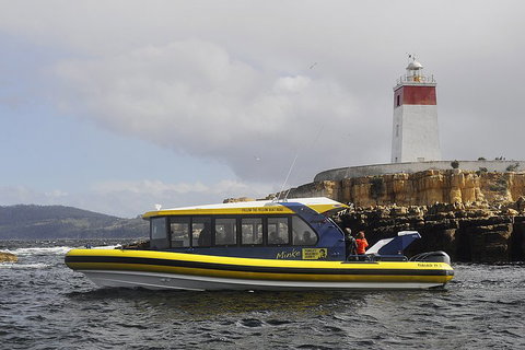 Hobart Sightseeing Cruise Including Iron Pot Lighthouse - Accommodation Guide 0