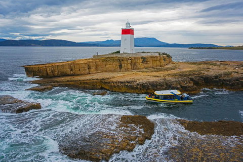 Hobart Sightseeing Cruise Including Iron Pot Lighthouse - Accommodation Guide 5