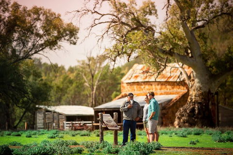 Yura Udnyu - Our Culture, Your Culture (Aboriginal Cultural Walk) - Accommodation Asia 0