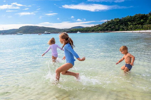 Whitehaven Beach And Daydream Island Cruise - Accommodation Guide 3